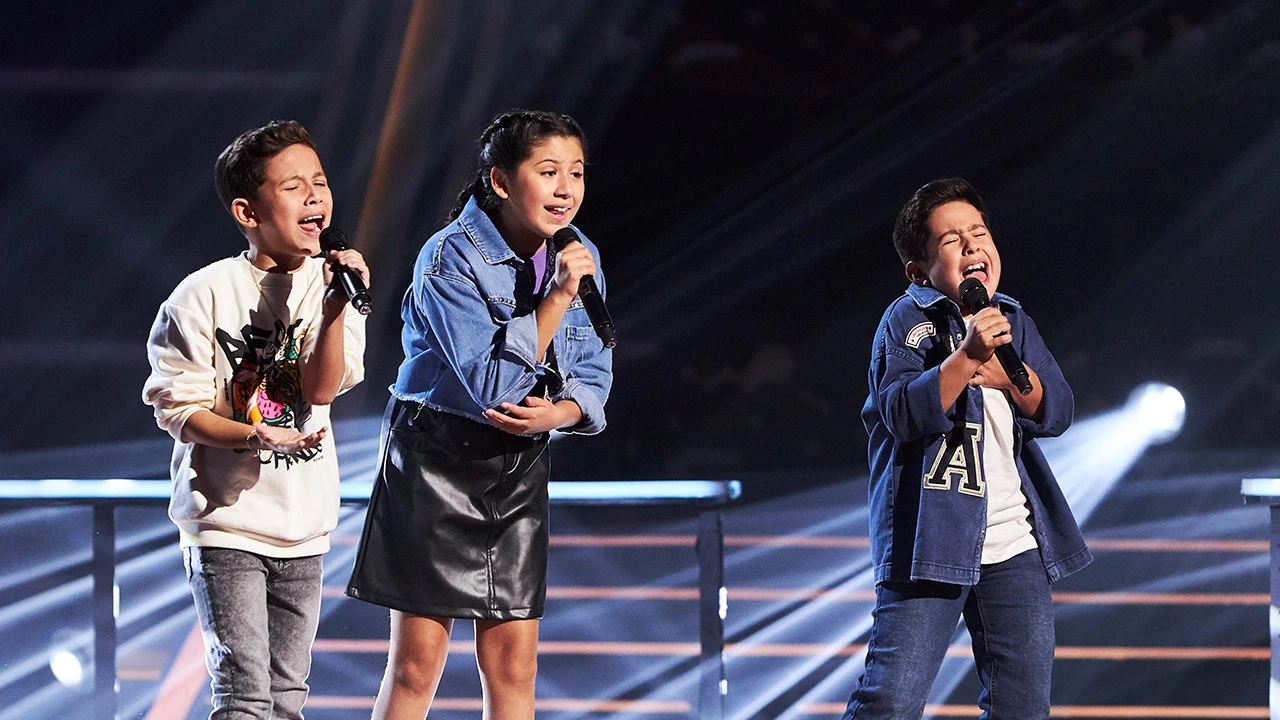 Puro sentimiento y emoción de Samuel, Nina y Adrián con ‘Te espero aquí’ de Pablo López 
