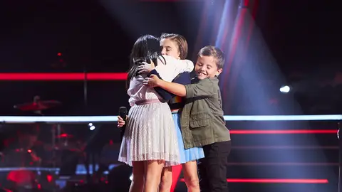Alejandra rompe a llorar al ser la elegida de Aitana para los Asaltos de ‘La Voz Kids’ Alejandra rompe a llorar al ser la elegida de Aitana para los Asaltos de ‘La Voz Kids’