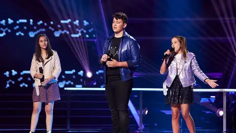 Ibone, Joel y Layna crean un gran musical en el escenario de ‘La Voz Kids’ con ‘Rewrite the stars’ Ibone, Joel y Layna crean un gran musical en el escenario de ‘La Voz Kids’ con ‘Rewrite the stars’