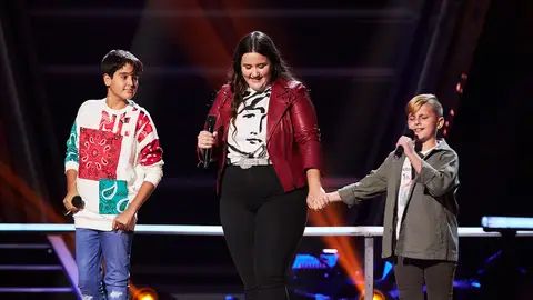 La sorpresa de David Bisbal con la actuación de Amanda, Miguel y Adrián Campos  La sorpresa de David Bisbal con la actuación de Amanda, Miguel y Adrián Campos