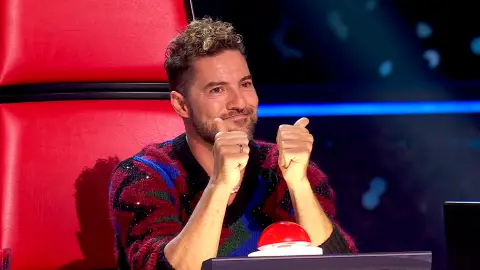 El comentario de David Bisbal a Sebastián Yatra al oído que genera expectación El comentario de David Bisbal a Sebastián Yatra al oído que genera expectación
