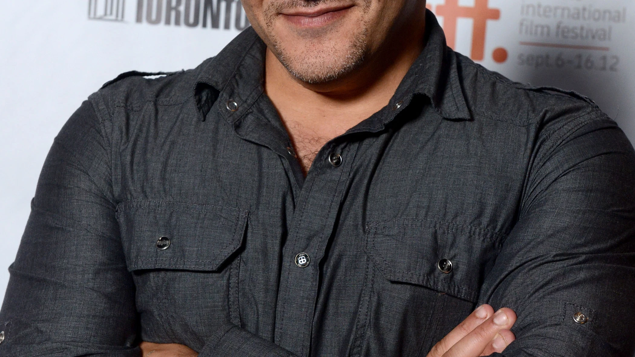 El actor Mike Batayeh