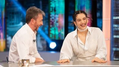 ¿Quién imita mejor a quién? La pelea de imitaciones entre Rosalía y Rauw Alejandro 