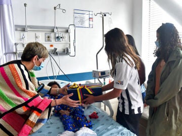 Los niños se recuperan en el Hospital Militar Central (HMC) de Bogotá
