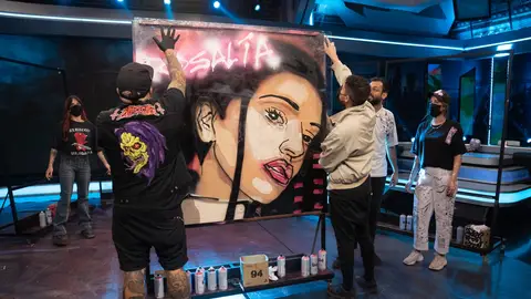 Grafiti de Rosalía en 'El Hormiguero' Grafiti de Rosalía en 'El Hormiguero'