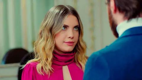 Yildiz le propone a Kemal verse a solas en un hotel… ¿Caerá el empresario en la trampa? Yildiz le propone a Kemal verse a solas en un hotel… ¿Caerá el empresario en la trampa?