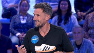 Chema Martínez desconcierta a Roberto Leal: “¿No me ves algo raro?” 