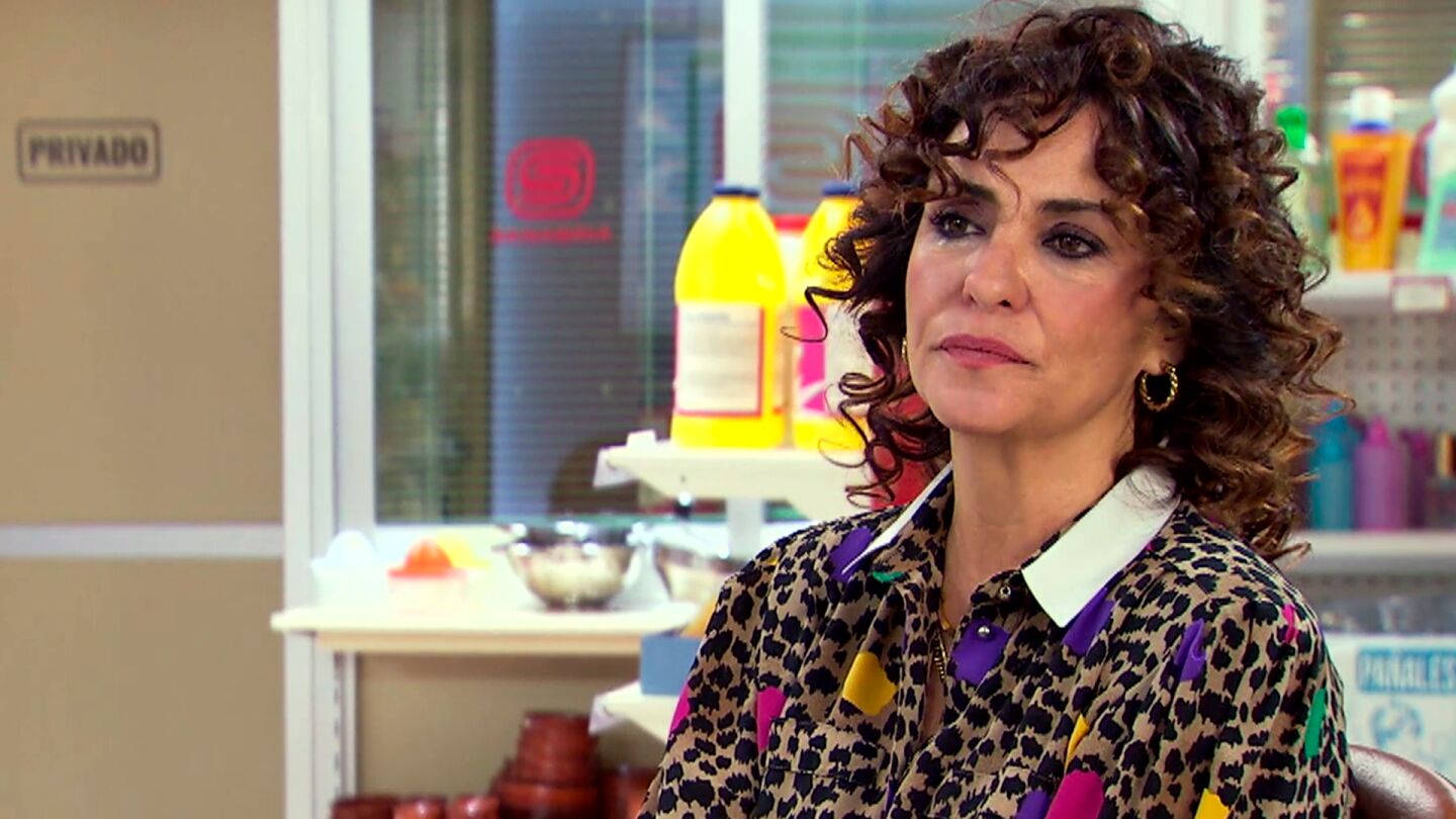 Nieves comparte su dolor con Manolita: “Estoy pasando el peor momento de mi vida”