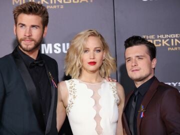 Jennifer Lawrence, Josh Hutcherson y Liam Hemsworth, protagonistas de 'Los juegos del hambre'