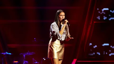Manuela se come el escenario con una magnifica actuación que deja asombrados a los coaches Manuela se come el escenario con una magnifica actuación que deja asombrados a los coaches