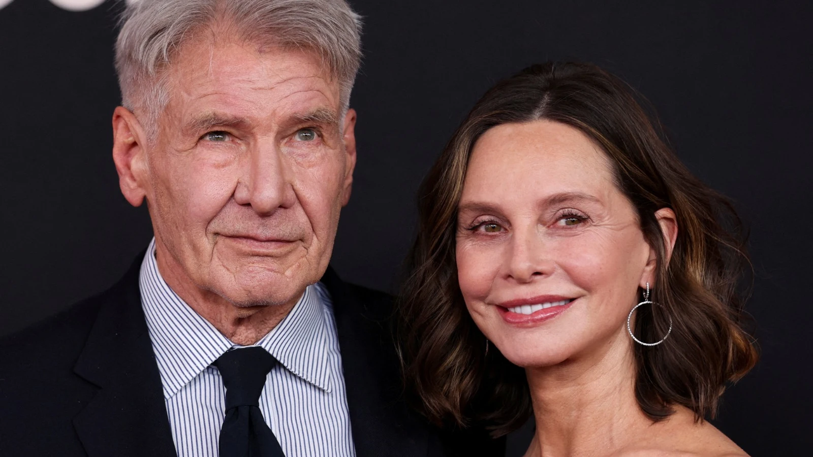 Calista Flockhart posa deslumbrante en la premiere de 'Indiana Jones 5' con la misma falda 25 a&ntilde;os despu&eacute;s