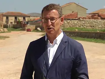 La intervención de Feijóo en un pueblo de la España vaciada: "Es importante que las elecciones hubiesen transcurrido con normalidad" La intervención de Feijóo en un pueblo de la España vaciada: "Es importante que las elecciones hubiesen transcurrido con normalidad"