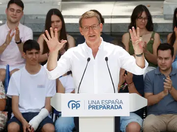 El líder del PP, Alberto Núñez Feijóo, durante su intervención en un acto