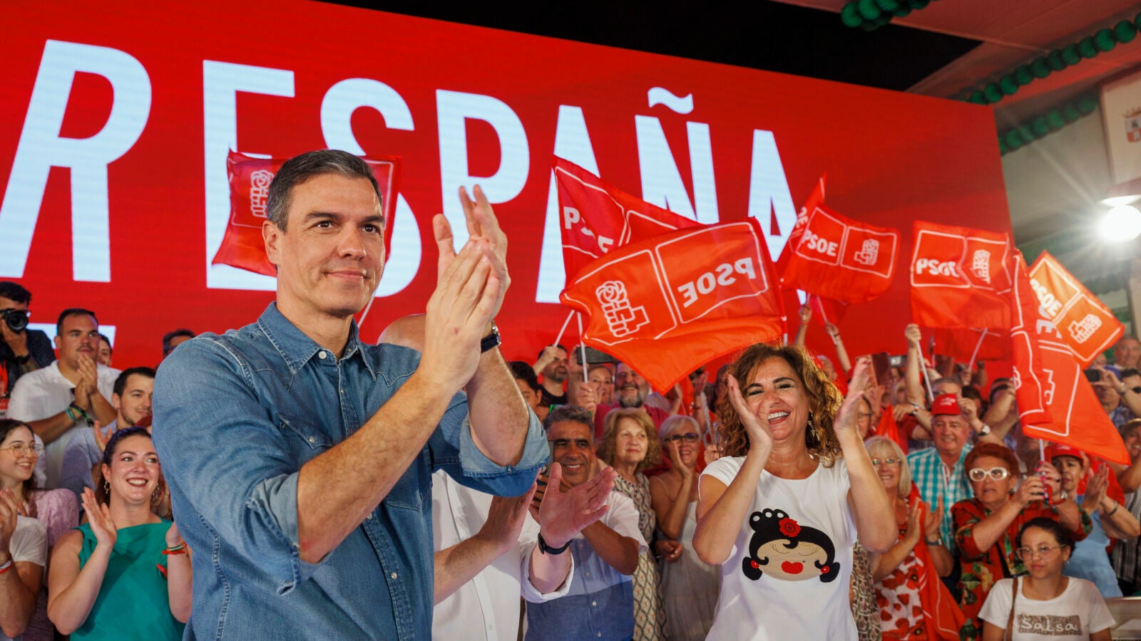 Pedro Sánchez llama al voto útil frente al 