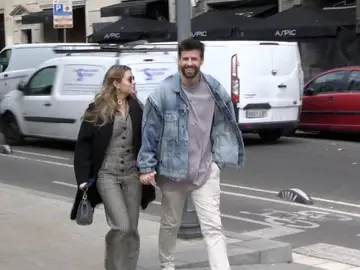 Piqué y Clara Chía. Piqué y Clara Chía.