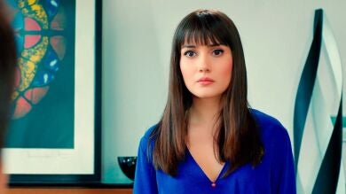 Zeynep empieza a dudar sobre su compromiso y se lo cuenta a Alihan: “Estoy confusa”