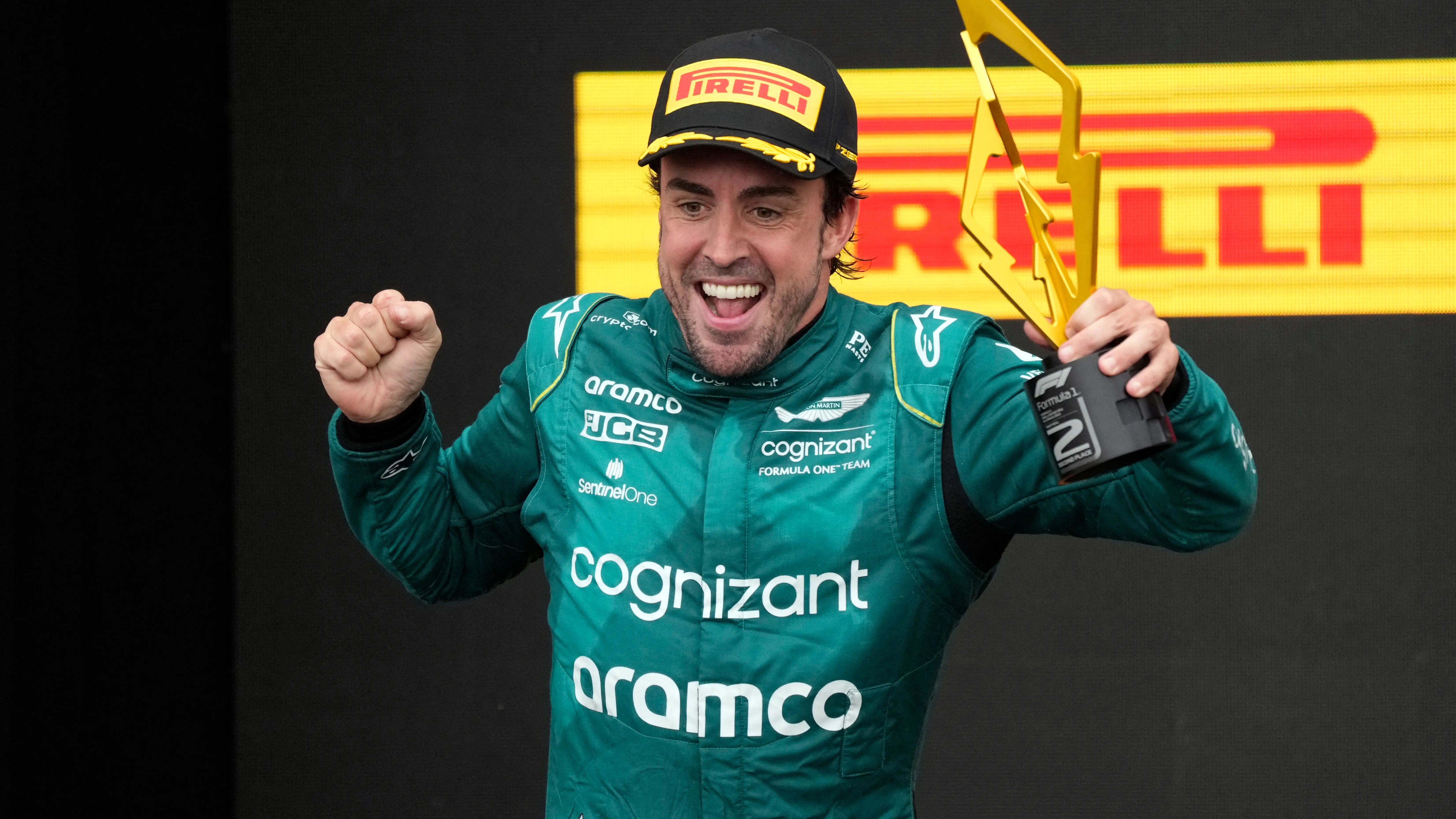 Fernando Alonso, en el podio del GP de Canadá Fernando Alonso, en el podio del GP de Canadá