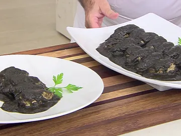 Arguiñano inaugura el verano con una receta de chipirones rellenos de arroz Arguiñano inaugura el verano con una receta de chipirones rellenos de arroz