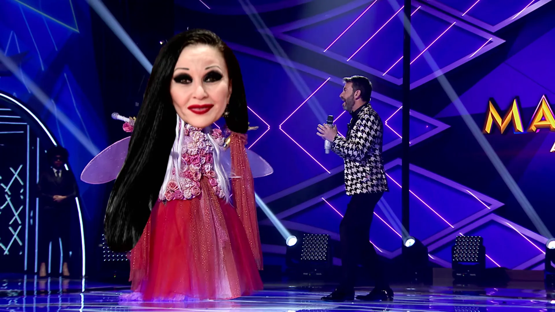 Javier Ambrossi: “Yo he reconocido la voz... ¡es Alaska!” Javier Ambrossi: “Yo he reconocido la voz... ¡es Alaska!”