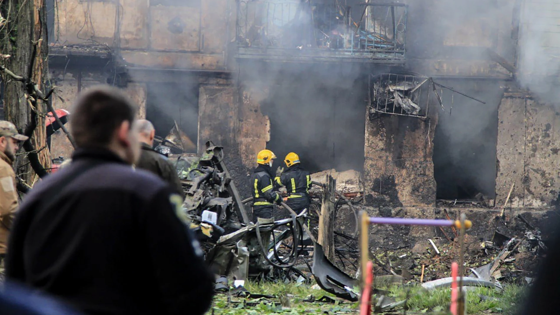 Guerra Ucrania Rusia hoy, última hora: Rusia bombardea Leópolis, Kiev y la región de Zaporiyia, que avanza hacia un "duelo duro" con los rusos Guerra Ucrania Rusia hoy, última hora: Rusia bombardea Leópolis, Kiev y la región de Zaporiyia, que avanza hacia un "duelo duro" con los rusos