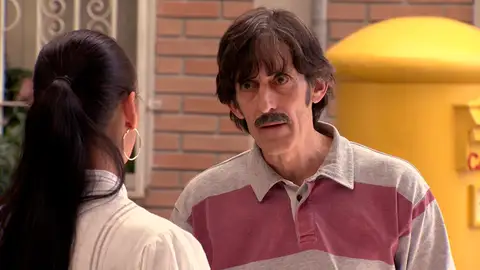 Jeros no se rinde y vuelve a pedirle otra oportunidad a Maribel: “No me moveré de aquí hasta que me perdones” Jeros no se rinde y vuelve a pedirle otra oportunidad a Maribel: “No me moveré de aquí hasta que me perdones”