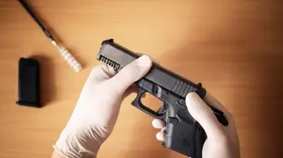 Una pistola Una pistola