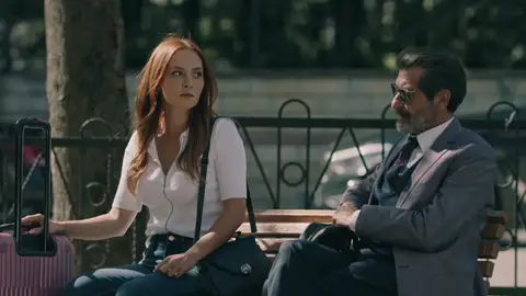 ¿Qué hizo Neva al llegar a Estambul? ¿Qué hizo Neva al llegar a Estambul?