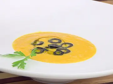 Crema ligera de tomate, de Arguiñano: "Muy apetecible, me encanta" Crema ligera de tomate, de Arguiñano: "Muy apetecible, me encanta"