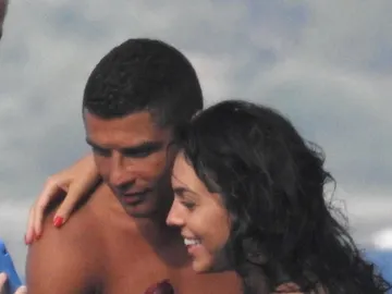 Cristiano Ronaldo y Georgina Rodríguez Cristiano Ronaldo y Georgina Rodríguez