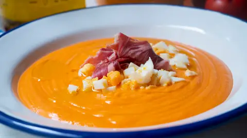 Salmorejo de ajo blanco Salmorejo de ajo blanco