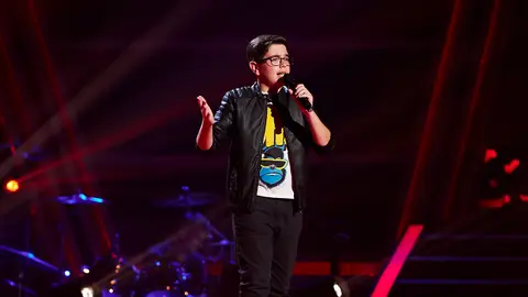 La copla de Rubén deja mudos a los coaches al cantar por Manolo Caracol La copla de Rubén deja mudos a los coaches al cantar por Manolo Caracol