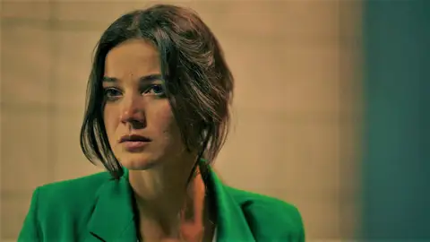 ¡Ceylin, en peligro!: ¡La abogada es secuestrada por el asesino de Neva! ¡Ceylin, en peligro!: ¡La abogada es secuestrada por el asesino de Neva!