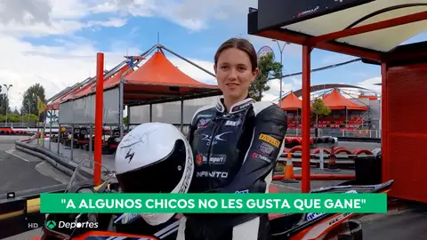 Rosa Jiménez Vargas, piloto de motos y líder de Supermoto 85 con 14 años Rosa Jiménez Vargas, piloto de motos y líder de Supermoto 85 con 14 años