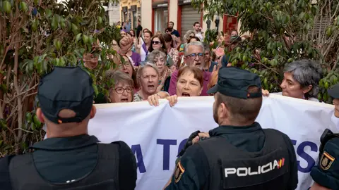 Manifestación ante Les Corts Valencianes este lunes