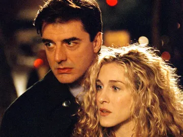 Chris Noth y Sarah Jessica Parker en 'Sexo en Nueva York' Chris Noth y Sarah Jessica Parker en 'Sexo en Nueva York'