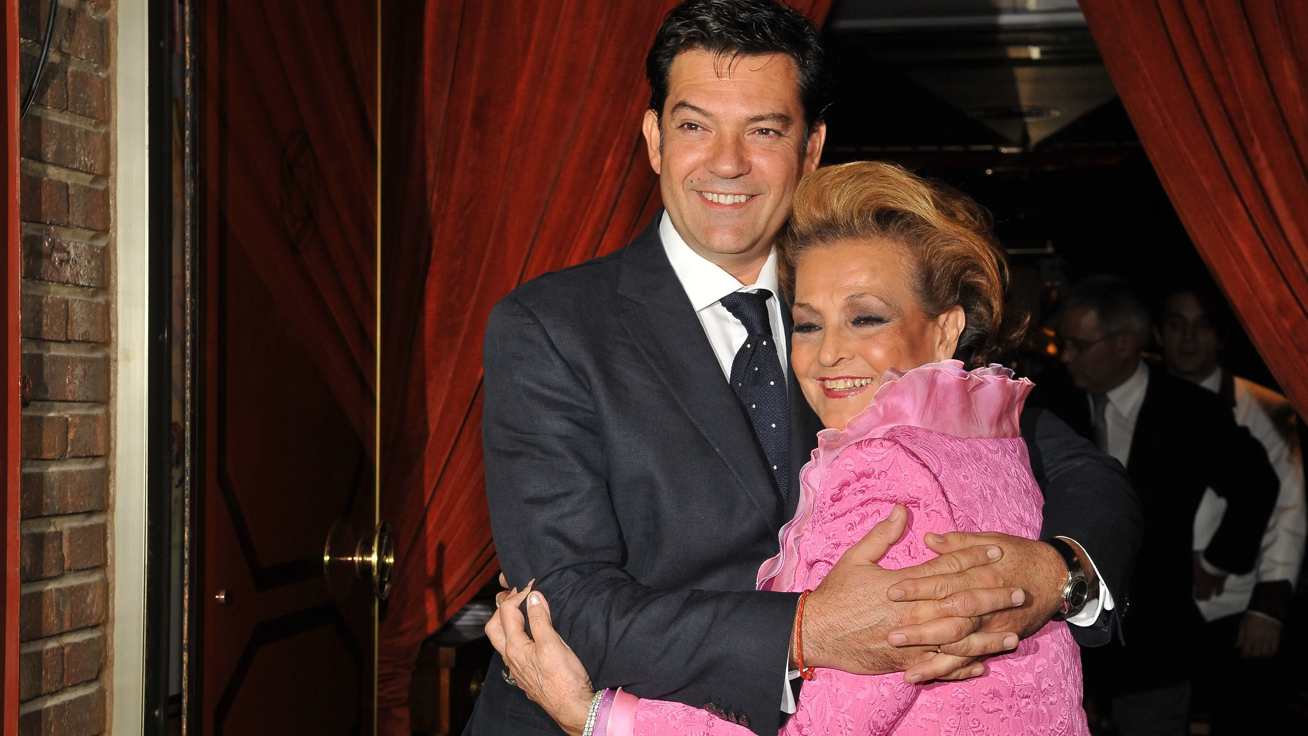 Carmen Sevilla y su hijo, Augusto Alguer&oacute; 