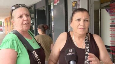 Vecinos de Sevilla, desesperados por los cortes de luz en plena ola de calor: 
