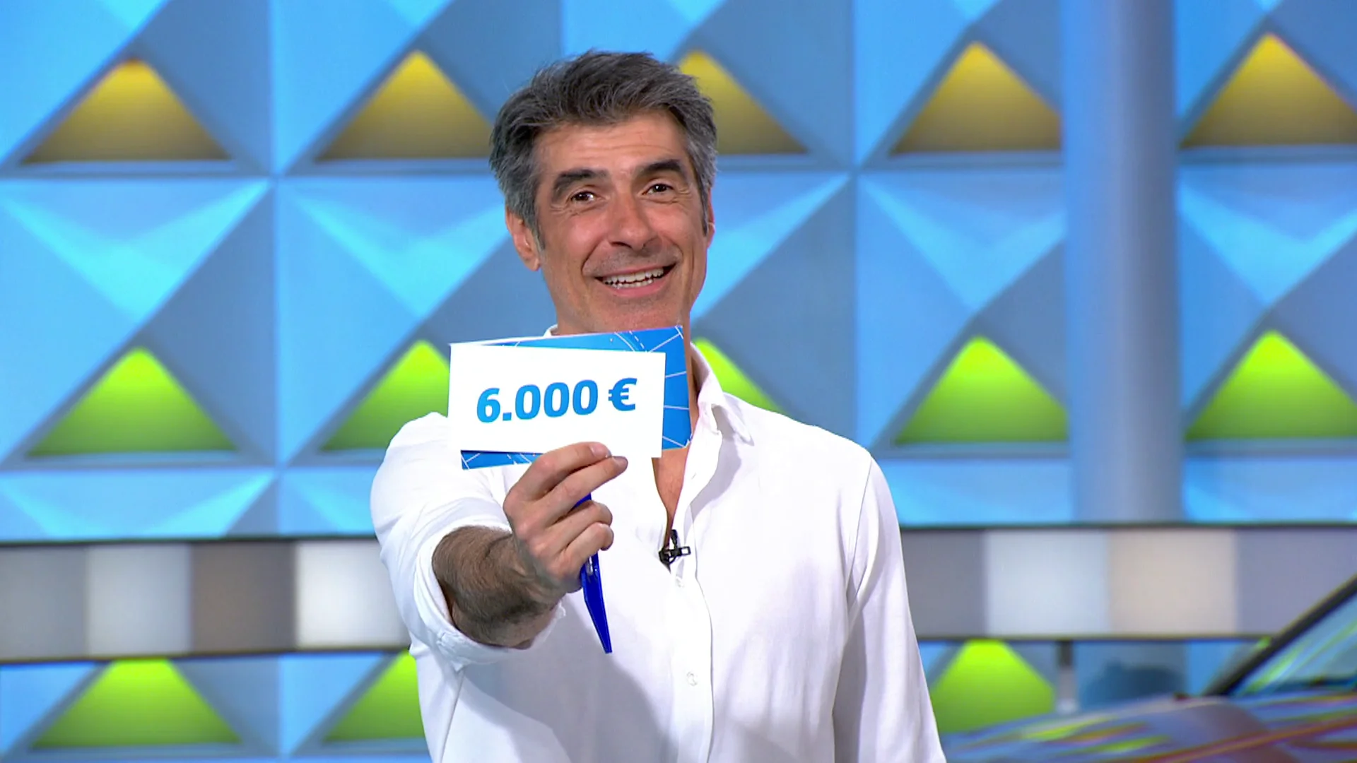 Una final de infarto en &lsquo;La ruleta de la suerte&rsquo;: Entre los 6000&euro; y&hellip; &iexcl;el coche!