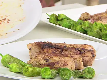 Costilla frita con pimientos verdes: “Exitazo de comida” Costilla frita con pimientos verdes: “Exitazo de comida”