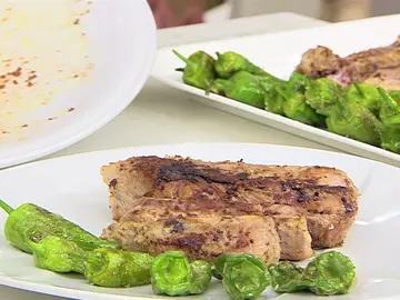 Costilla frita con pimientos verdes: “Exitazo de comida” Costilla frita con pimientos verdes: “Exitazo de comida”