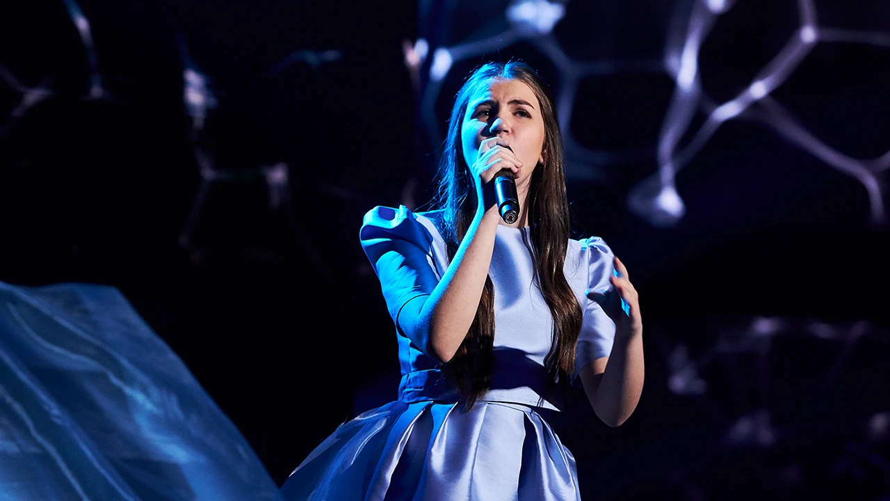 ¡Elegancia en estado puro! Nicole impresiona a Rosario con su voz en ‘La Voz Kids’