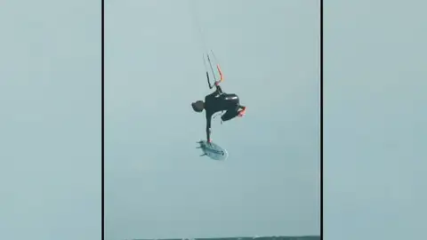 Javier López en acción Javier López en acción