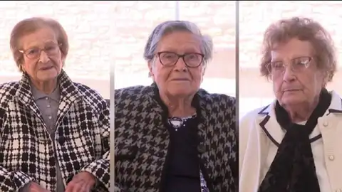 Maria Civit, María Ferré y Luz Divina Maria Civit, María Ferré y Luz Divina