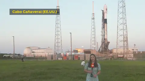 La periodista de Antena 3, Sandra Cavia, en el lugar del lanzamiento de 'Euclid' La periodista de Antena 3, Sandra Cavia, en el lugar del lanzamiento de 'Euclid'