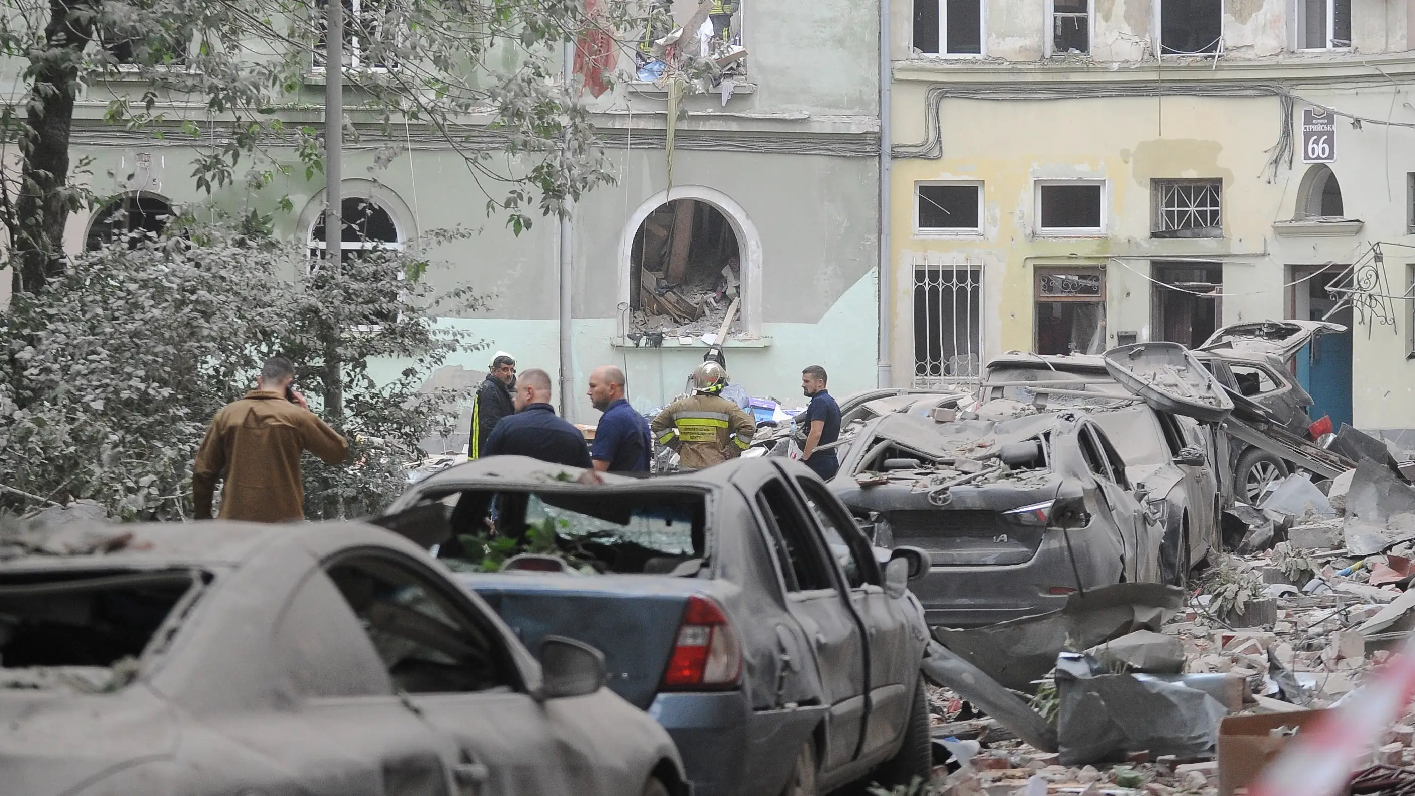 &Uacute;ltima Hora Guerra Rusia Ucrania: Al menos 4 muertos en un ataque nocturno con misil ruso en Le&oacute;polis