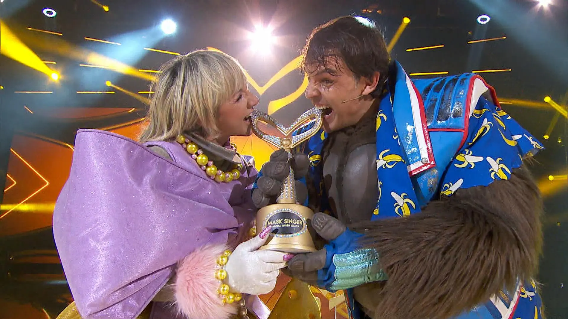 Fernando Morientes y Ana Gorila y Ratita, ganadores de la tercera temporada de 'Mask Singer'