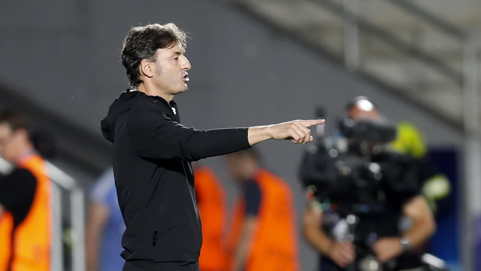 El entrenador de España Santi Denia durante los cuartos de final del Campeonato Sub-21 El entrenador de España Santi Denia durante los cuartos de final del Campeonato Sub-21