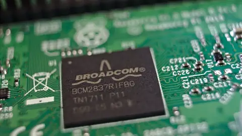 Chip de la empresa Broadcom Chip de la empresa Broadcom