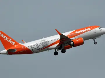 Imagen de archivo de un avión de la compañía EasyJet Imagen de archivo de un avión de la compañía EasyJet