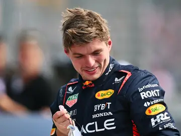 Verstappen tras conseguir la pole en Silverstone Verstappen tras conseguir la pole en Silverstone